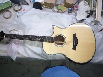 中国 AAAA ドレッドナウト ボディ カスタマイズ ギター カットオフ AAAA 全固体 シングルカット アームレスト アコースティック 電気 ギター サプライヤー