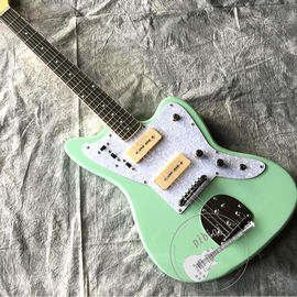 中国 白いハードウェアのライトグリーン色でカスタマイズされた高品質の電気ギター サプライヤー