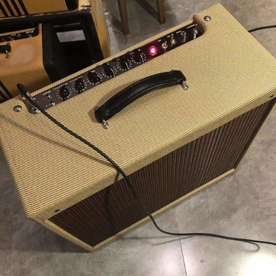 カスタムフェンダー 5F6A STYLE 59 BASSMAN LTD 4X10 ハンドワイアード オールチューブギター AMP コンボ サプライヤー