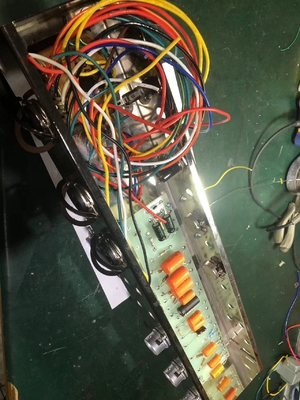 カスタム 5F6A バスマン コンボ 410 ジェンセン スピーカー 点から点への溶接 ギターアンプOEMを受け入れる サプライヤー