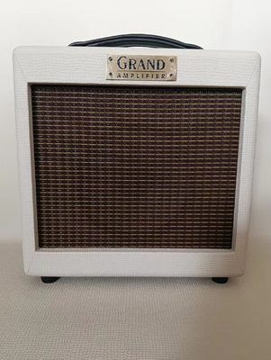 フェンダーコピーヴィンテージ1958年 プリンストン 5F2-A 1×8′′ /10&quot;ギターアンプチューブ コンボ ホワイトカバー,ギターアンプOEMを受け入れる サプライヤー