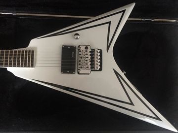 6弦 LTD フライングVモデル電球ギター フロイド・ローズ・ブリッジ ローズウッド・フィンガーボード カスタム・ギター サプライヤー