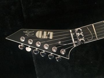 6弦 LTD フライングVモデル電球ギター フロイド・ローズ・ブリッジ ローズウッド・フィンガーボード カスタム・ギター サプライヤー