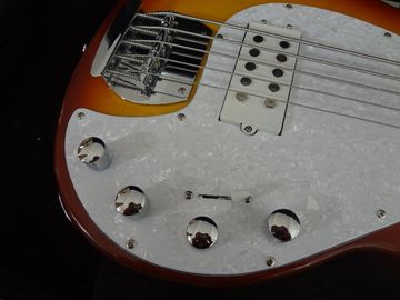 5弦ベースギター エーニーボール ミュージシャン スティング・レイ5ベース サンバースト カラー アクティブ・ピックアップ サプライヤー