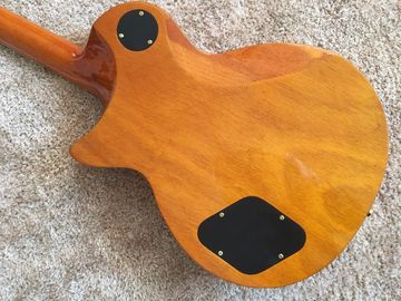LP カスタムギター タバコ 陽の輝き 毛布付き メイプルボディ 背面の輪郭と首関節の輪郭 エボニー指板 カスタムギター サプライヤー