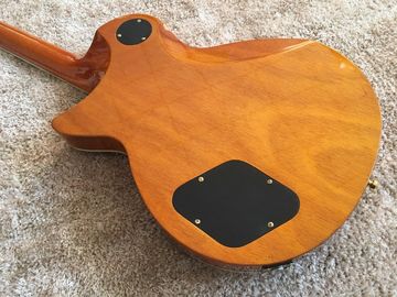 LP カスタムギター タバコ 陽の輝き 毛布付き メイプルボディ 背面の輪郭と首関節の輪郭 エボニー指板 カスタムギター サプライヤー