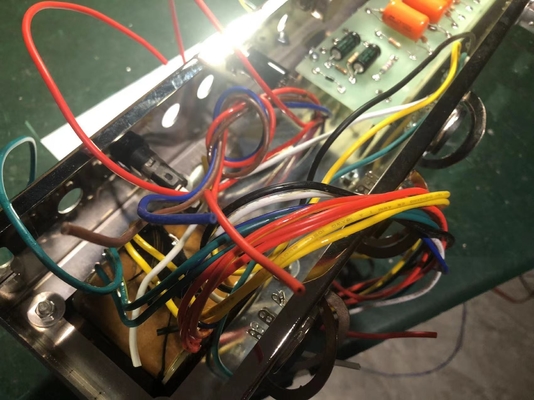 オーダーメイド59年 フェンダー クローン トゥード バスマンヘッド サプライヤー