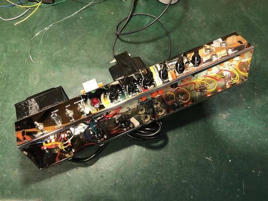 オーダーメイド59年 フェンダー クローン トゥード バスマンヘッド サプライヤー