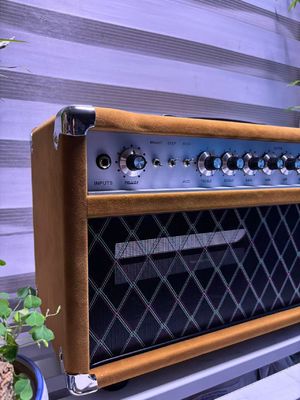 カスタムダムブルCLONE スチールストリングシンガーヘッド 20W 50W 100W スウェードブラウン色,グランドアンプ SSSモデル サプライヤー