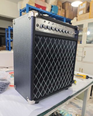 カスタム グランド ODR オーバードライブ リバーブ ハンドワイヤード アンプ ヘッド 20 ワット、スエード パープル、特別価格 サプライヤー