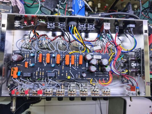 カスタム グランド ODR オーバードライブ リバーブ ハンドワイヤード アンプ ヘッド 20 ワット、スエード パープル、特別価格 サプライヤー