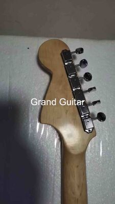 Custom Fender GUITAR Shop George Harrison Rocky Masterbuilt P.Waller エレキギター サプライヤー
