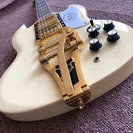 新スタイル 中国カスタムSGジャズ電球ギター ローズウッド指盤3台のピックアップ 金製のハードギター ビブラトシステム サプライヤー