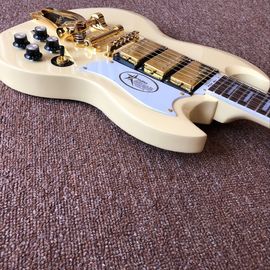 新スタイル 中国カスタムSGジャズ電球ギター ローズウッド指盤3台のピックアップ 金製のハードギター ビブラトシステム サプライヤー
