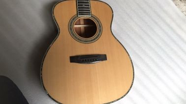 OM42s アコースティックギター OM-42 アコースティック・エレクトリック・ギター 丸型OMボディ クラシック・アコースティック・ギター マシッド・スプライス・セダー・トップ・ギター サプライヤー