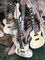 カスタムギター ジェームズシリーズ モデル 電気ギター 3 ピクプ アバロン 花 嵌入色 多色黒 サプライヤー